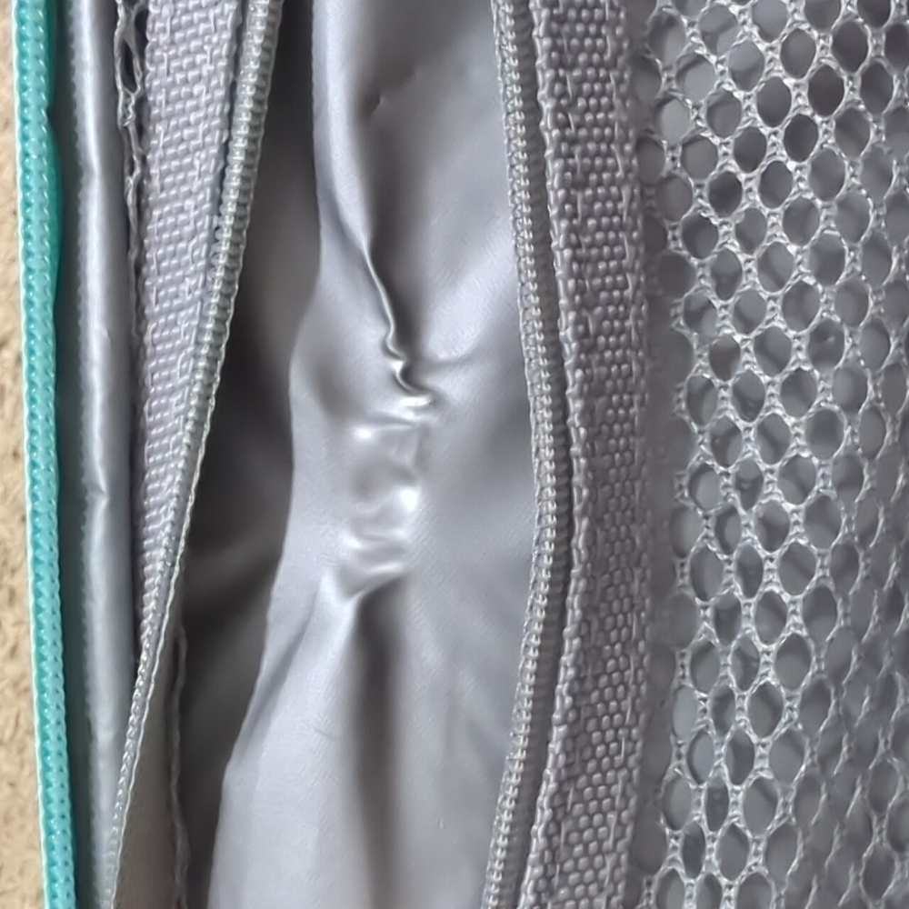 Disney Princess Aqua Backpack and Lunchbox Set - Picture 12 of 12